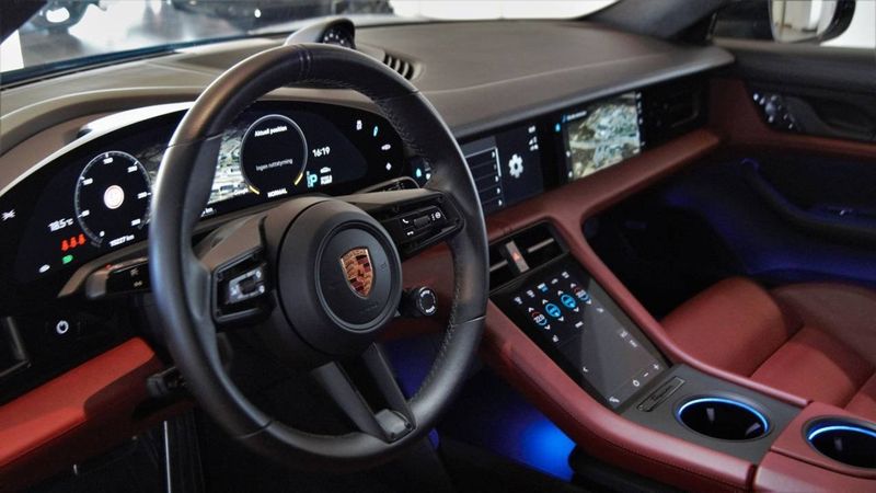 Porsche Taycan bild 10