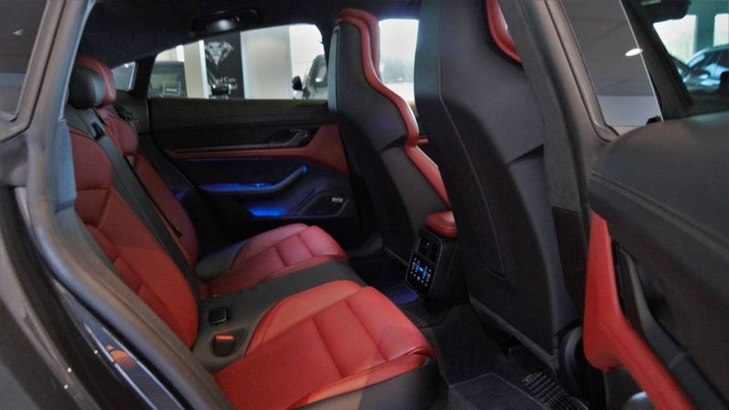 Porsche Taycan bild 20