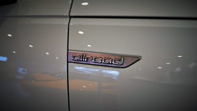 Audi A4 Allroad bild 5