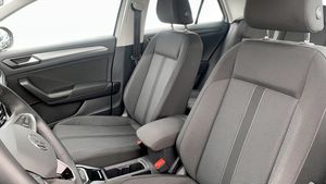 Volkswagen T-Roc bild 8