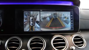 Mercedes E350 bild 10