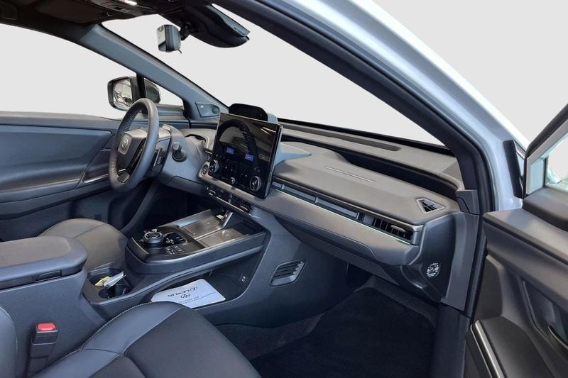 Toyota bZ4X bild 8