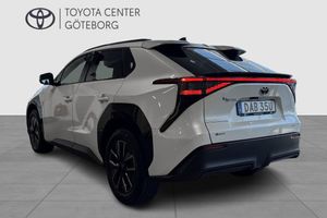 Toyota bZ4X bild 3