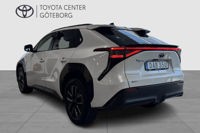 Toyota bZ4X bild 3