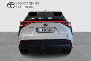 Toyota bZ4X bild 6