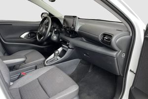 Toyota Yaris bild 8