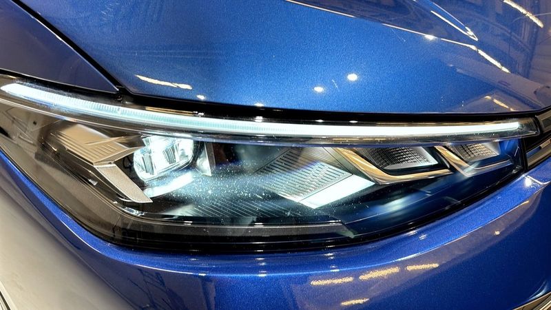 Volkswagen Passat bild 16