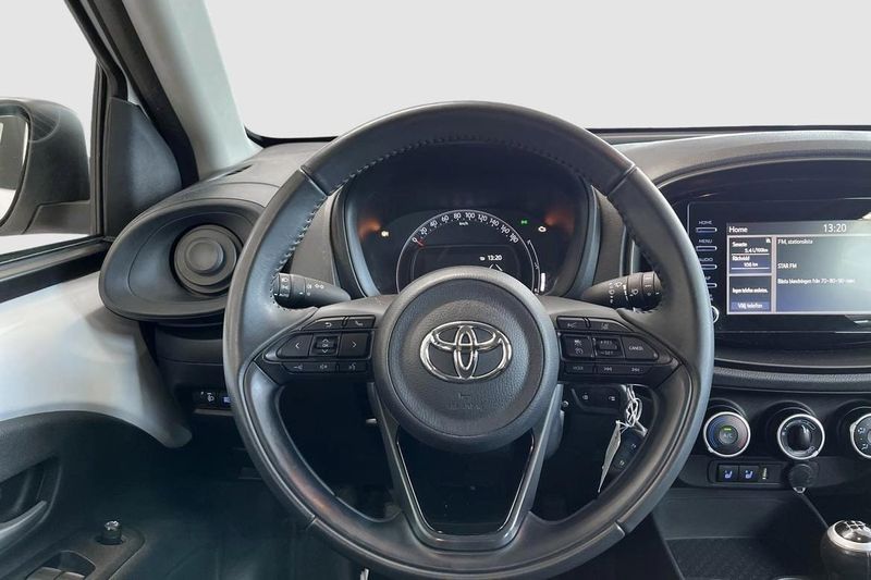 Toyota Aygo X bild 12