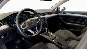Volkswagen Passat bild 7