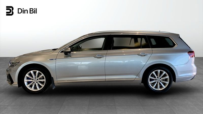 Volkswagen Passat bild 2