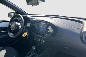Toyota Aygo X bild 7