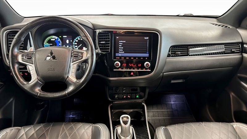 Mitsubishi Outlander bild 9