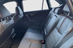 Toyota RAV4 bild 9