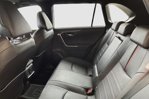 Toyota RAV4 bild 10