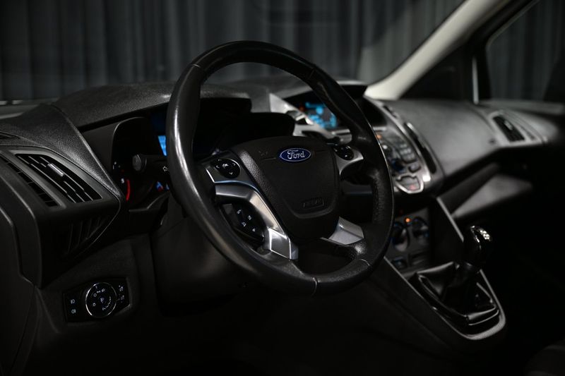 Ford Transit Connect bild 15