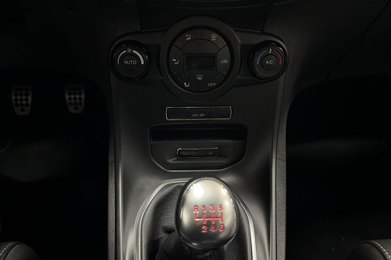 Ford Fiesta bild 20