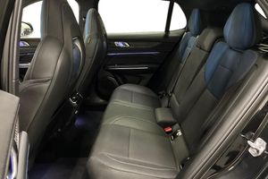 Lynk & Co 01 bild 14