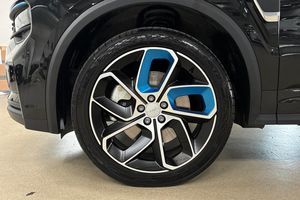 Lynk & Co 01 bild 11