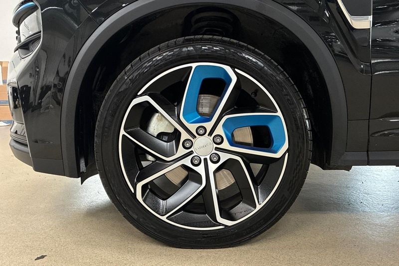 Lynk & Co 01 bild 11