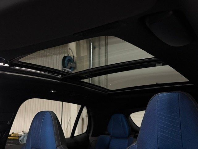 Lynk & Co 01 bild 18