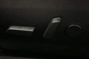 Tesla Model 3 bild 25