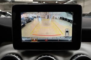 Mercedes GLA220 bild 17