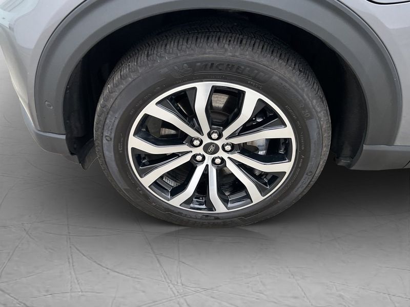 Ford Explorer bild 28