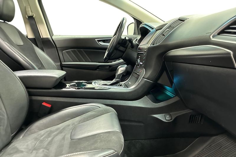 Ford Edge bild 15