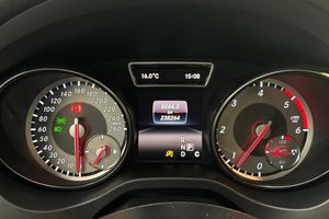 Mercedes CLA220 bild 17
