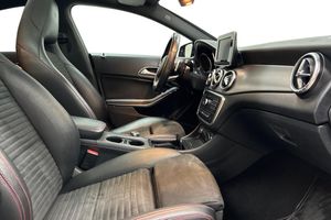 Mercedes CLA220 bild 15
