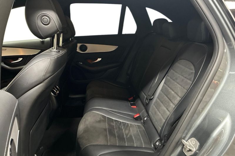 Mercedes GLC300 bild 14