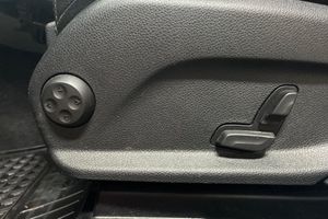 Mercedes GLC300 bild 28