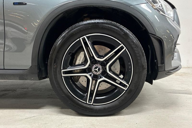 Mercedes GLC300 bild 11