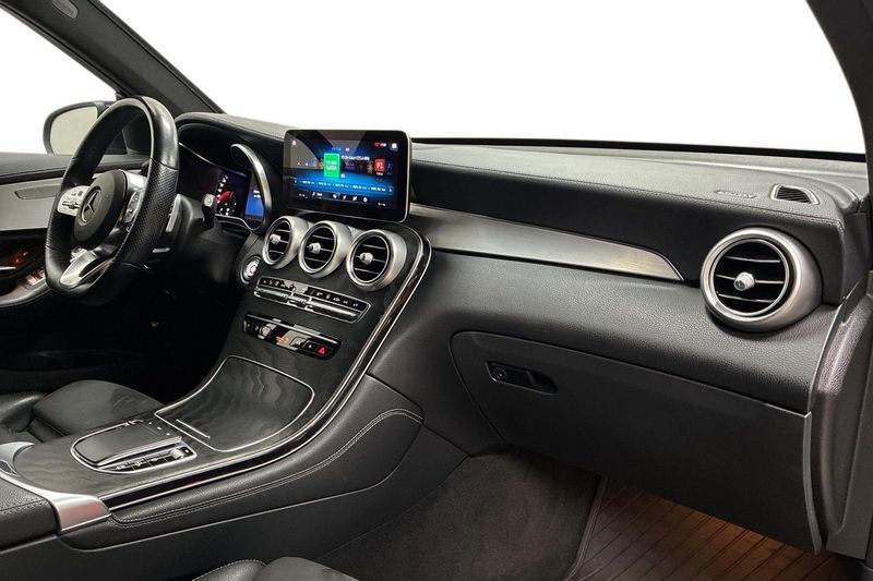 Mercedes GLC300 bild 15