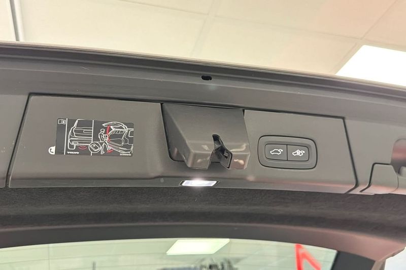 Volvo V90 bild 23