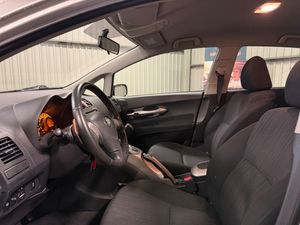 Toyota Auris bild 11