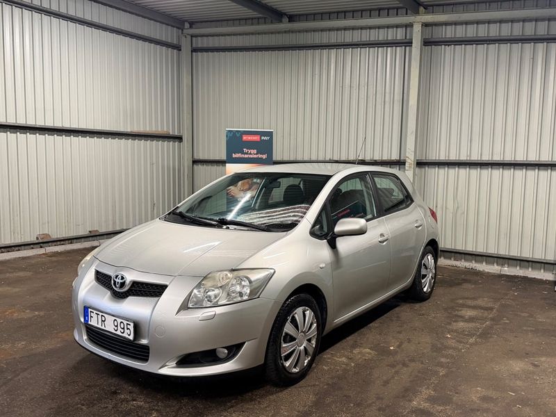 Toyota Auris bild 7