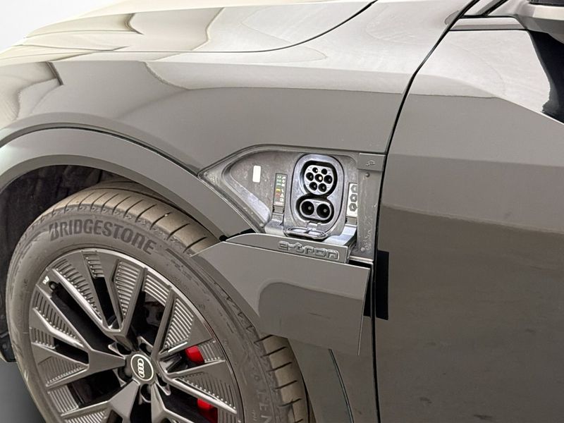 Audi Q8 e-tron bild 35