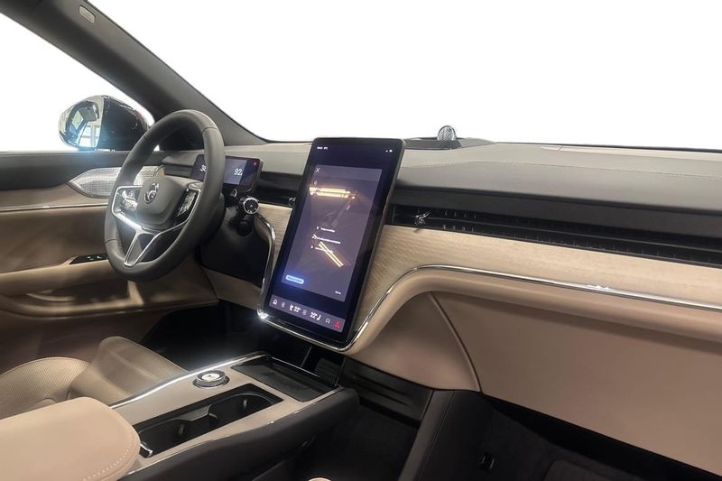 Volvo EX90 bild 10