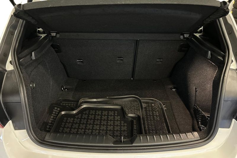 BMW 120 bild 21
