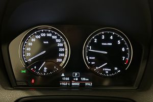 BMW 120 bild 12