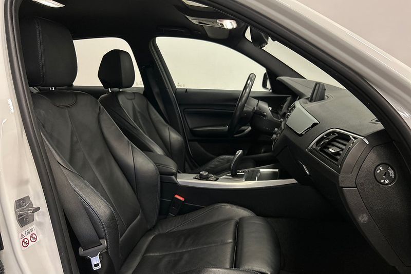 BMW 120 bild 18
