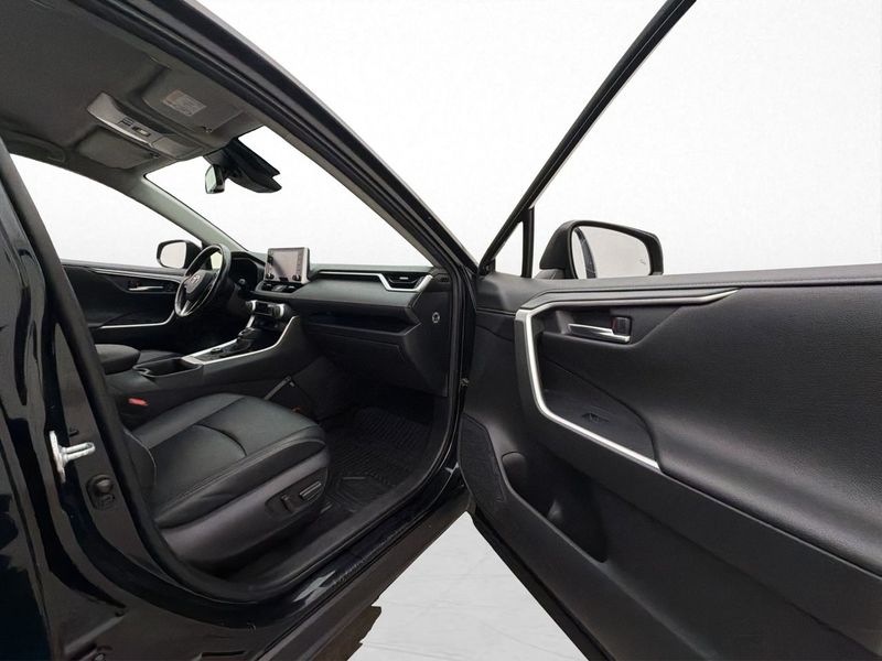 Toyota RAV4 bild 11