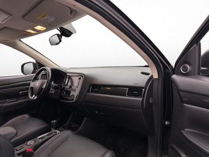 Mitsubishi Outlander bild 11