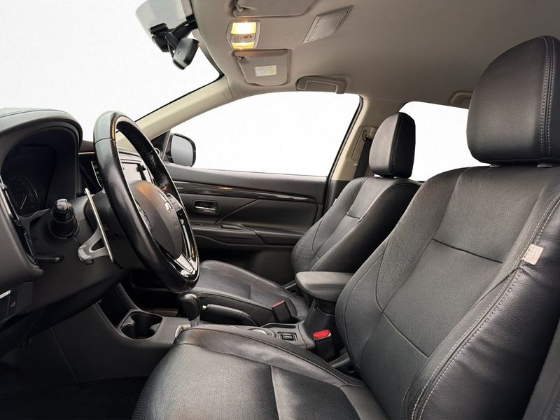 Mitsubishi Outlander bild 18
