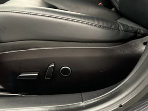 Tesla Model 3 bild 29