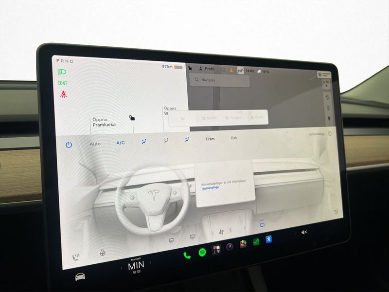 Tesla Model 3 bild 22