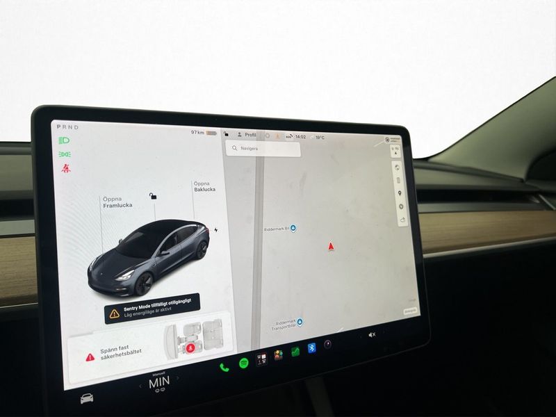 Tesla Model 3 bild 19