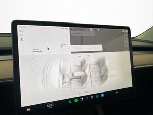 Tesla Model 3 bild 23