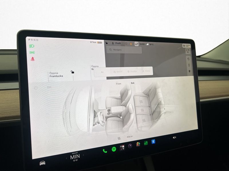 Tesla Model 3 bild 23